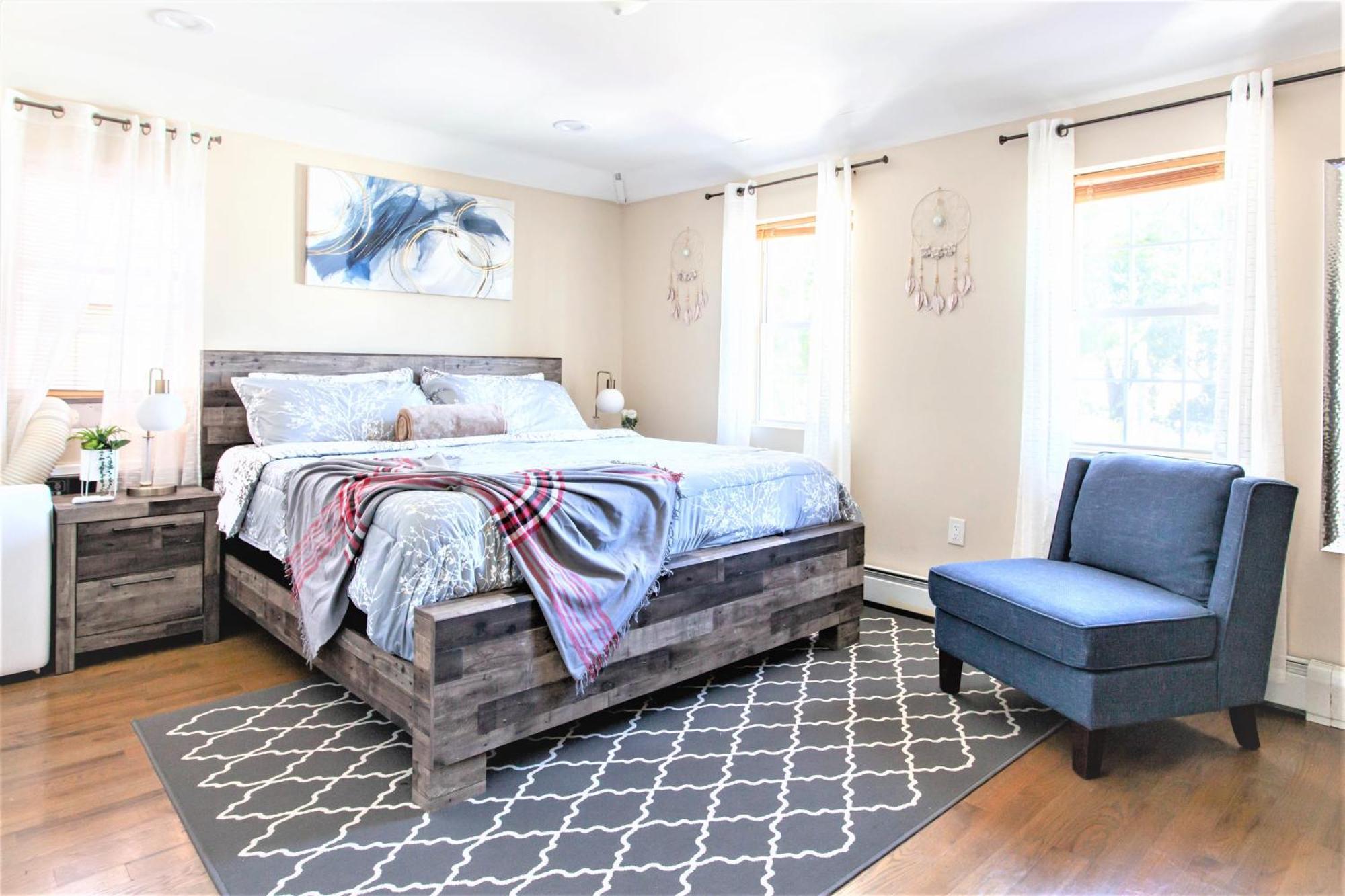 Guest Suit With Hot Tub